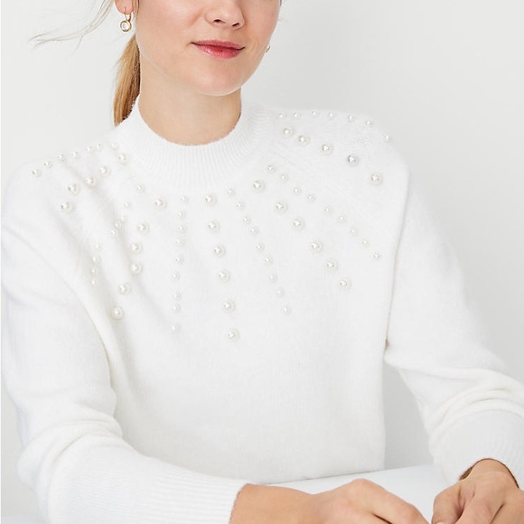 NWT Ann Taylor Pearlized Mock Neck Sweater - Picture 3 of 4